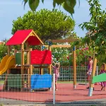 Kompleks wypoczynkowy Village Club Mileade Port-barcares 3*
